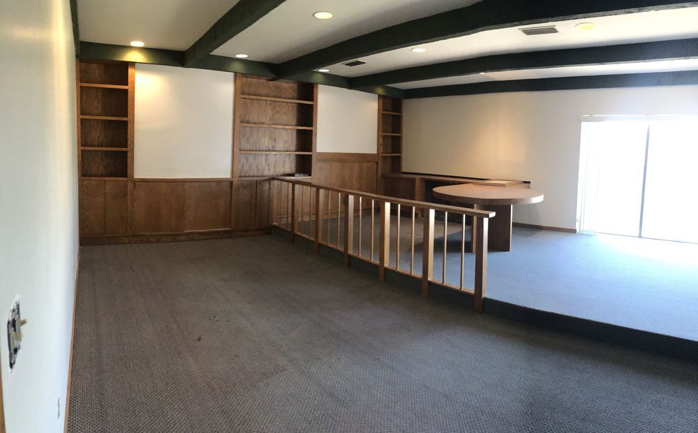 Downtown Commercial Office Opportunity: 1555 E 2nd St N, Wichita, KS 67214